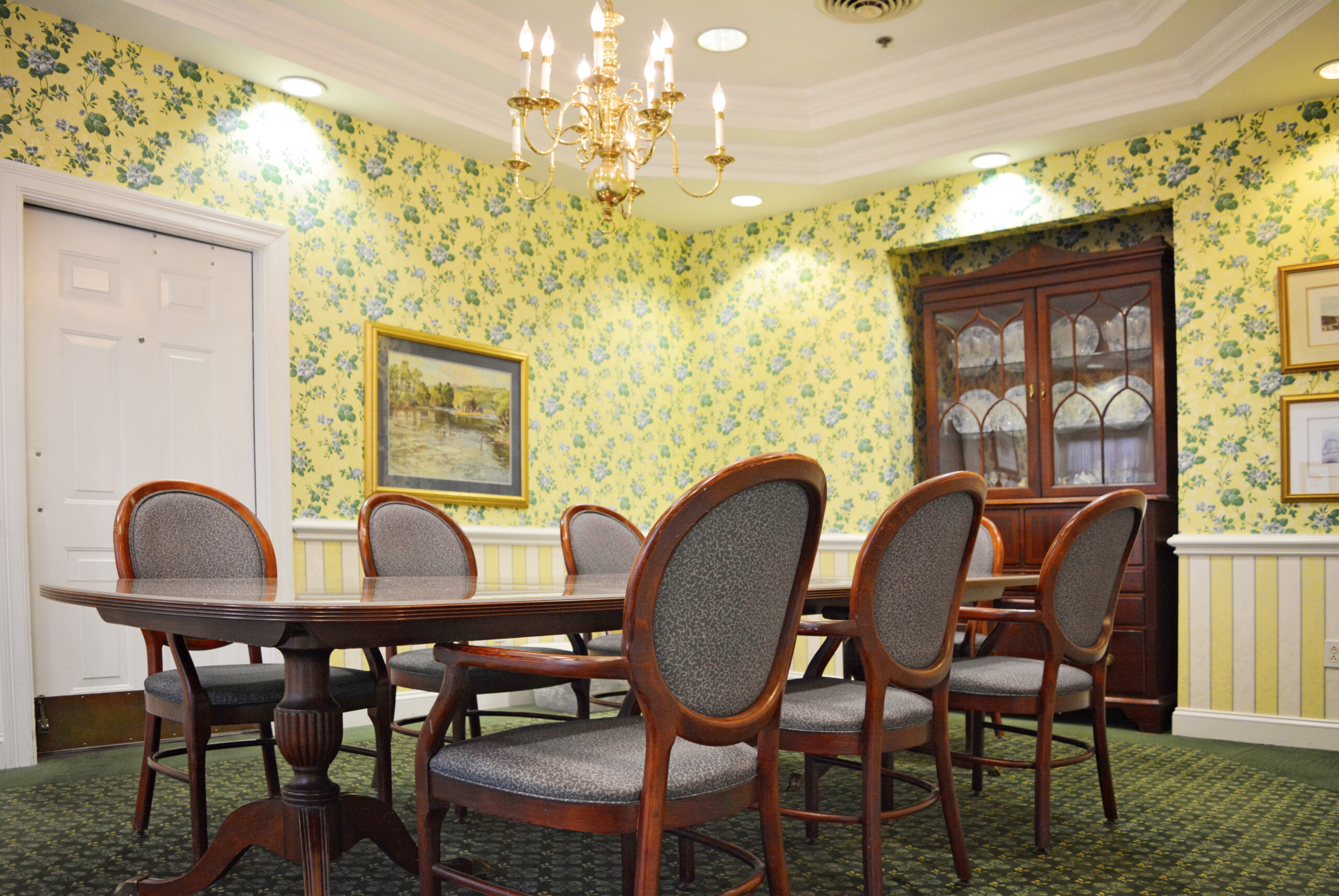 UCH Glenwood Public Dining Room